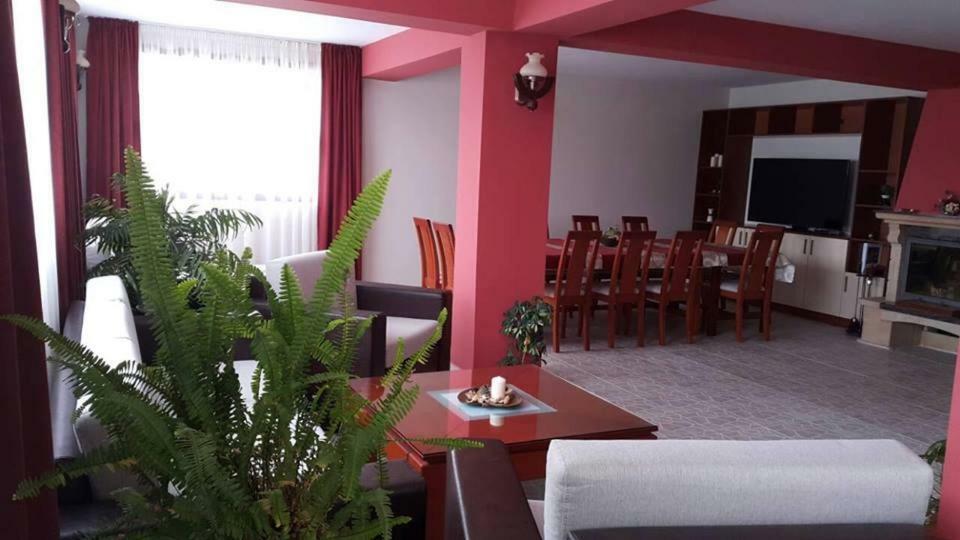 Holiday Home Paulovnia Asparukhovo  Dış mekan fotoğraf